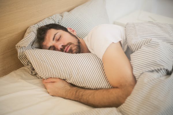 Mutuelle santé : comment bien dormir pour rester en forme